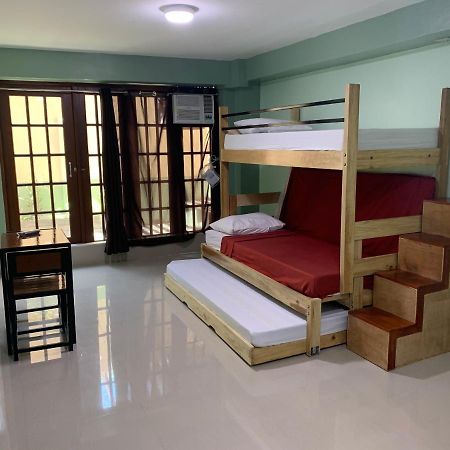 Beinte Singko De Marso Apartments Candon Екстериор снимка