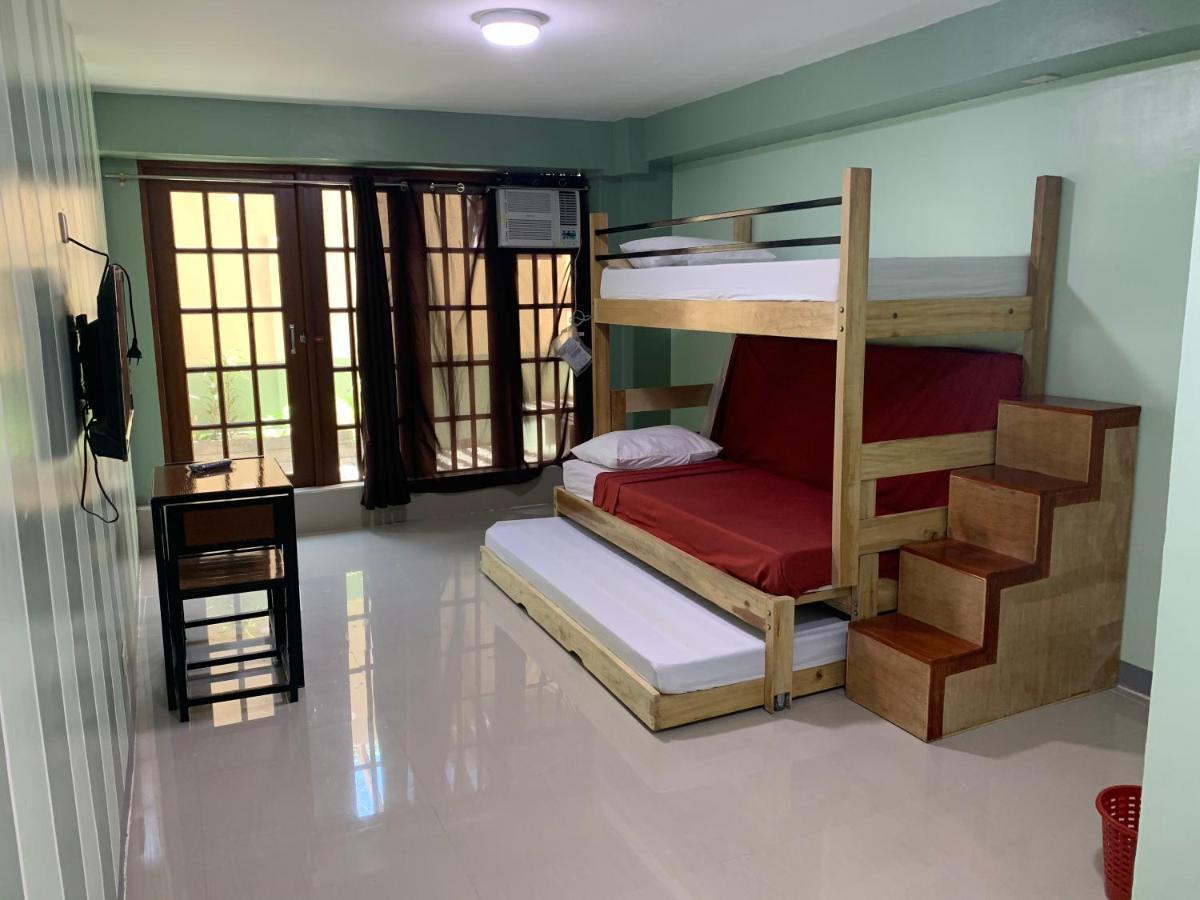 Beinte Singko De Marso Apartments Candon Екстериор снимка
