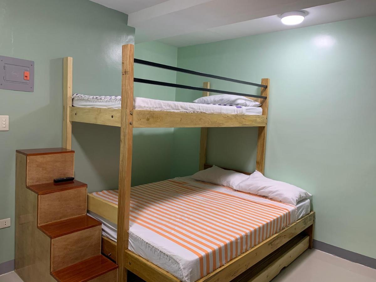 Beinte Singko De Marso Apartments Candon Екстериор снимка