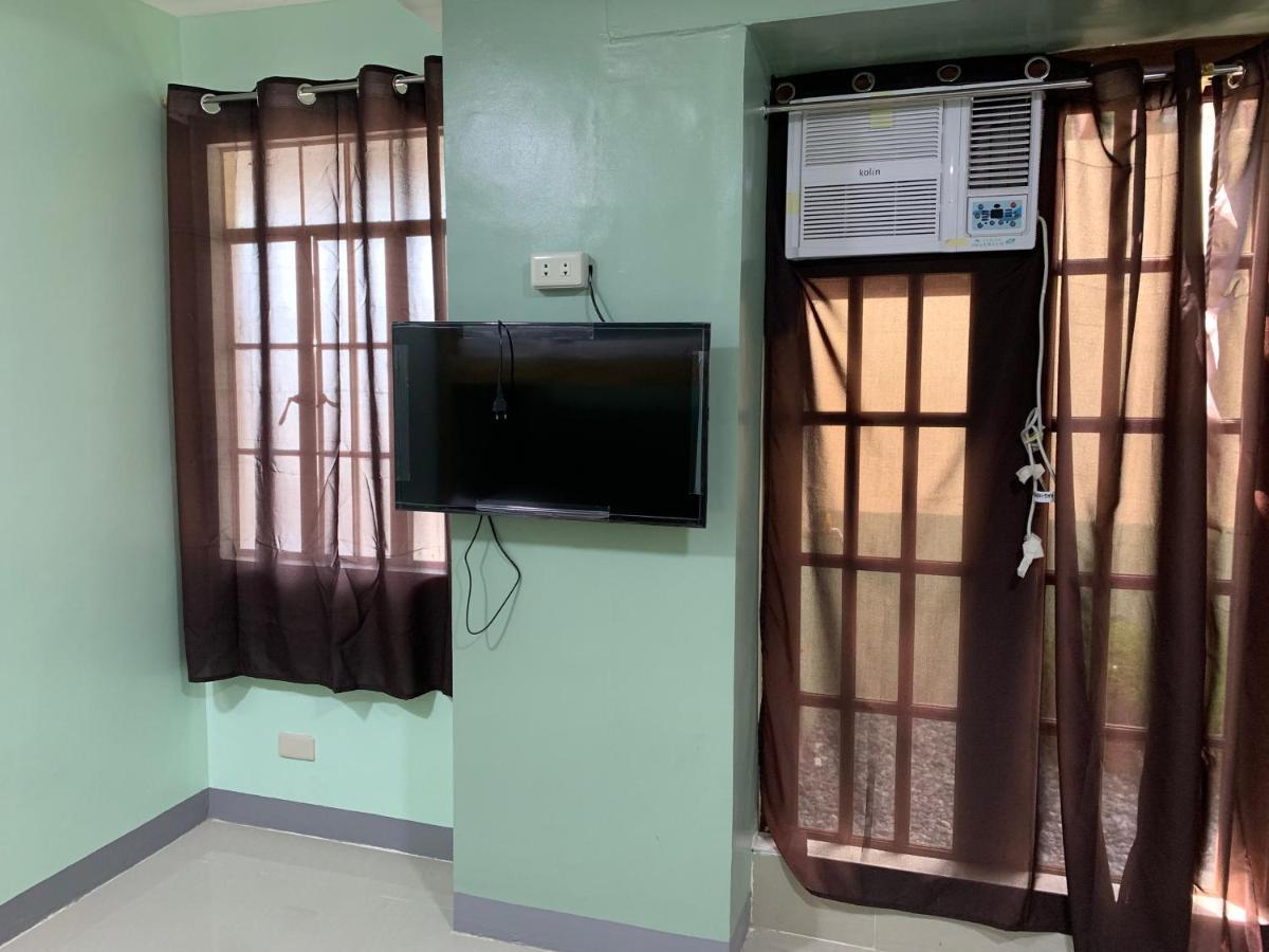 Beinte Singko De Marso Apartments Candon Екстериор снимка