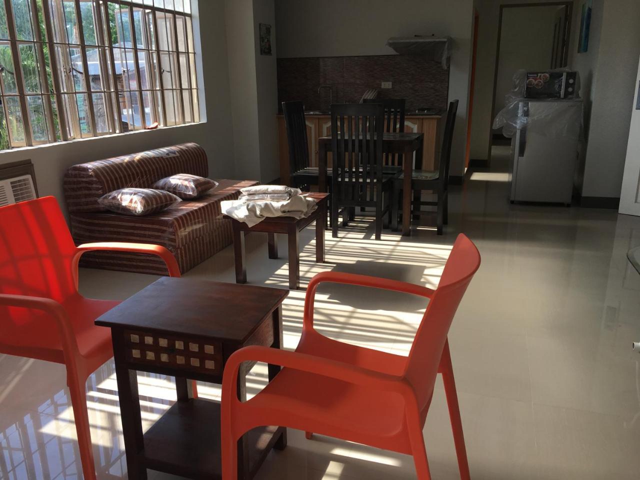 Beinte Singko De Marso Apartments Candon Екстериор снимка